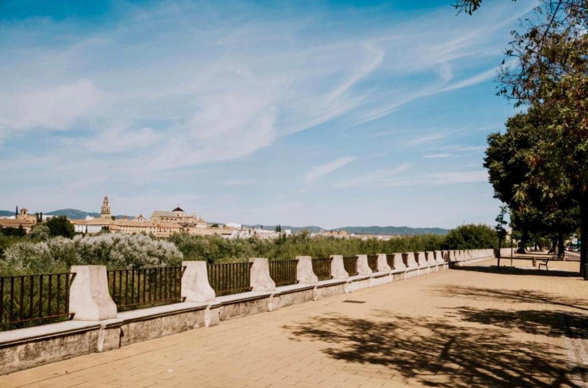 Plaza De Andalucia Home Con Parking Kordoba Bagian luar foto