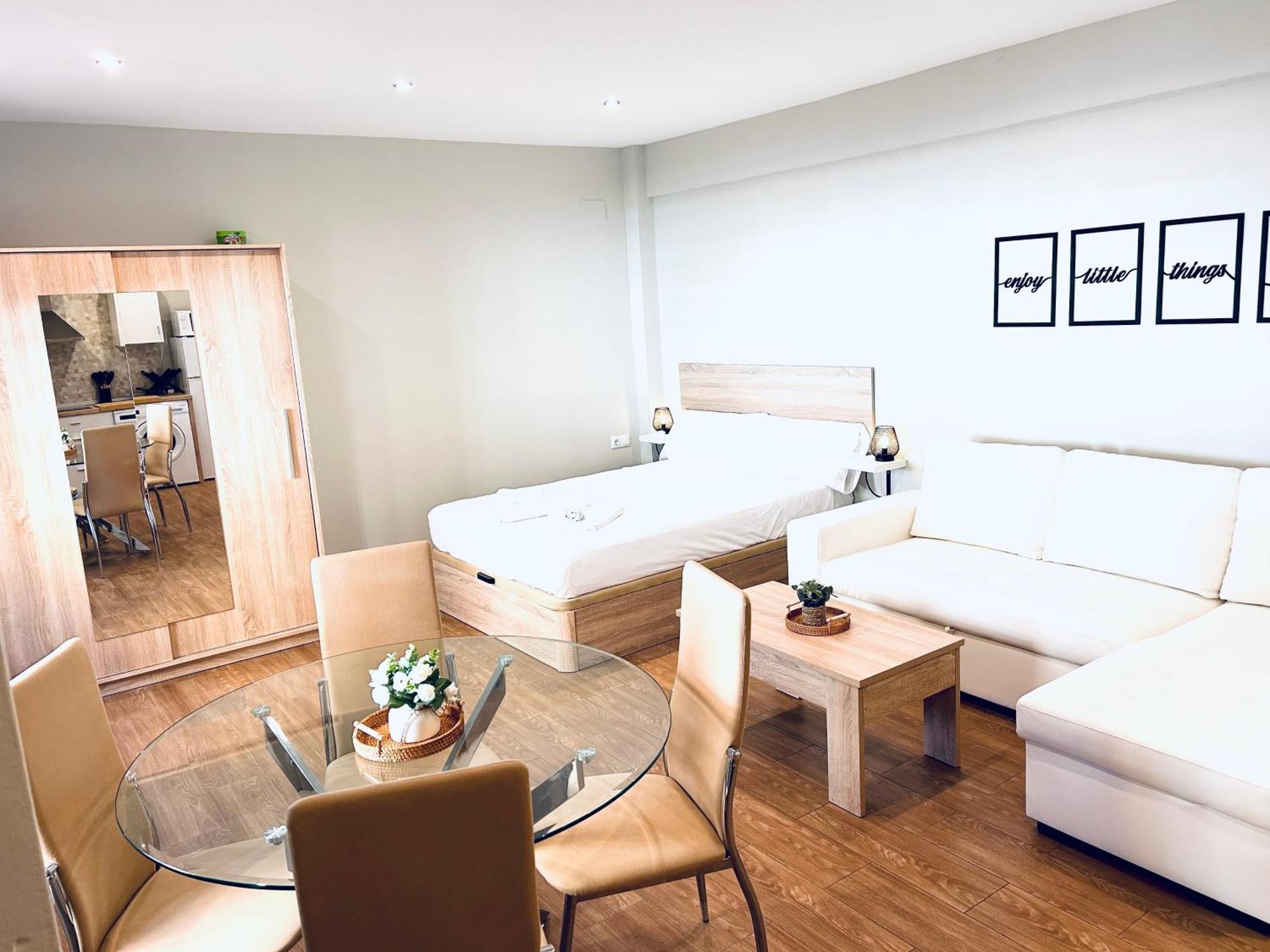 Plaza De Andalucia Home Con Parking Kordoba Bagian luar foto